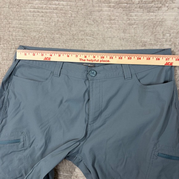Eddie Bauer First Ascent Womens 16 Gray Blue Hiking Capri Cargo Pants Outdoor - Picture 7 of 10
